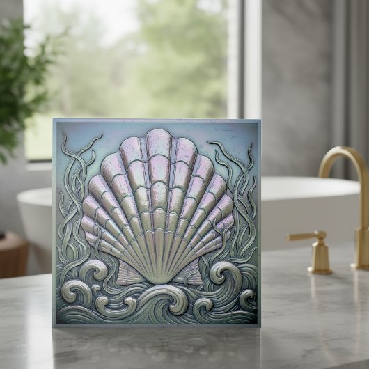 Carreau Metallic Iridescent Scallop Shell ID1223