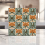 Carreau Modèle floral du milieu du siècle en orange et ble<br><div class="desc">Ajoutez une touche rétro audacieuse à votre maison grâce à ce design moderne de tuiles florales du milieu du siècle. Avec ses motifs floraux abstraits orange et bleu éclatants disposés en grille symétrique sur un arrière - plan crème mou, ce carrelage dégage charme et personnalité. Idéal pour les répliques, les...</div>