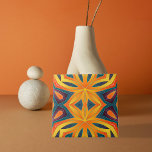 Carreau Moderne Funky Orange Jaune Kaleidoscopique Abstrai<br><div class="desc">Ce carrelage décoratif unique présente un design contemporain imprégné de couleurs vives et de formes abstraites. Le mélange fascinant des tons orange, jaune, violet et bleu crée un spectacle accrocheur qui ajoute une touche de modernité et d'esprit artistique à tout espace. Conçu avec précision et soin, ce carrelage en céramique...</div>
