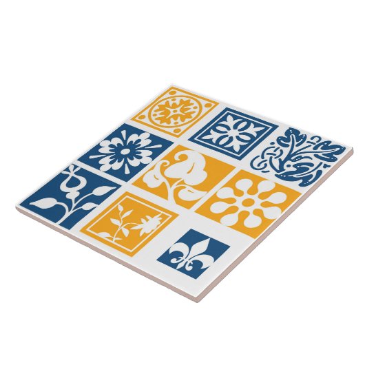 Carreau Moderne, patchwork, blanc, bleu marine, jaune mout (Côté)