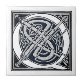 Carreau Monogramme Celtique Q (Devant)