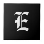 Carreau Monogramme noir et blanc E initial,<br><div class="desc">Monogramme noir et blanc Initial E, police anglaise ancienne.</div>