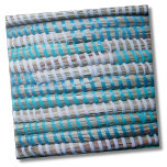 Carreau Motif de la corde bleue marine de plage<br><div class="desc">Belle impression turquoise et bronzée faite de corde tissée en panier ! Idéal pour les amateurs de plage côtière, de sports nautiques ou de motif d'été. Que vous souhaitiez utiliser ce carrelage comme petit dessous de verre ou trivet pour boire un verre ou une assiette... ou que vous vouliez aller...</div>