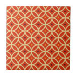 Carreau Motif géométrique moderne rouge orange du milieu d<br><div class="desc">Design moderne d'inspiration rouge-orange du milieu du siècle avec motif géométrique circulaire colorée aux accents jaune, orange et bordeaux. Design moderne et tendance. Créez votre propre motif personnalisé en téléchargeant une nouvelle image, ou utilisez le bouton "contacter ce concepteur" pour obtenir de l'aide. Pour créer votre propre design à motifs...</div>