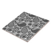 Carreau Motif Paisley, tons gris, noir et blanc (Côté)