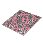 Carreau Motif Paisley, tons gris sur rose (Côté)