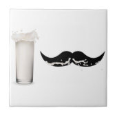 Carreau Moustache de lait (Devant)