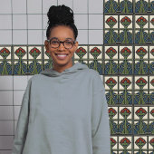 Carreau Mouvement d'artisanat d'art de symétrie des fleurs