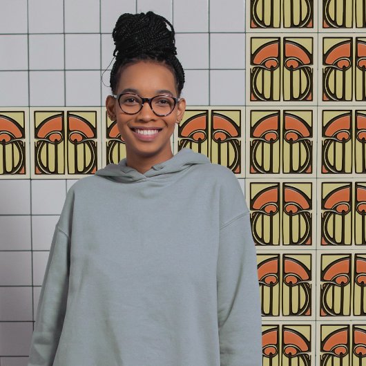 Carreau Mouvement d'artisanat d'art de symétrie florale du