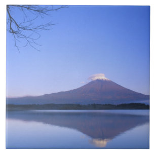 Carreau Mt. Fuji depuis le lac Motosu, Yamanashi, Japon