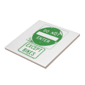 Carreau Ne pas entrer sauf les vélos (Côté)