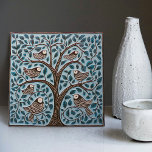 Carreau Oiseaux et arbre de vie bleu bouché Art Nouveau<br><div class="desc">Bienvenue à CreaTile ! Vous trouverez ici des motifs de tuiles artisanales que j'ai personnellement façonné et vintage céramique et carreaux d'argile de porcelaine, qu'ils soient colorés ou naturels. J'aime concevoir des produits en céramique et en carrelage, dans l'espoir de vous donner un moyen de transformer votre maison en quelque...</div>