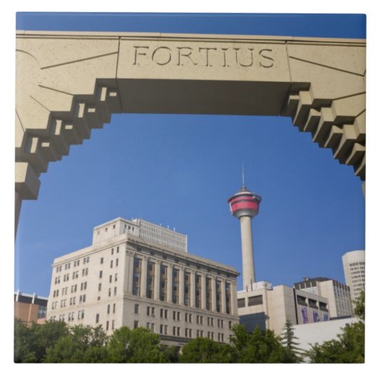 Carreau Olympic Plaza et Calgary Tower, Alberta, Canada (Devant)
