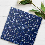 Carreau Ornate Classic Bleu & Blanc Méditerranéen Azulejo<br><div class="desc">Carrelage décoratif élégant de style méditerranéen,  avec un motif sans couture en bleu et blanc.</div>