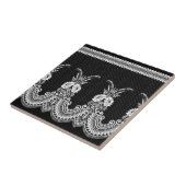 Carreau Ornements En Dentelle Noire Et Blanc 1 (Côté)