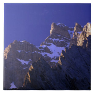 Carreau Pakistan, chaîne de Baltoro Muztagh. Le lever du 