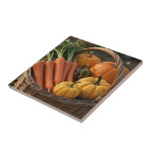 Carreau Panier de récolte rustique citrouilles carottes (Côté)