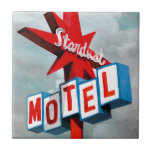 Carreau Panneau du Motel Stardust<br><div class="desc">Signe Motel Stardust Artiste : Naomi McCavitt</div>