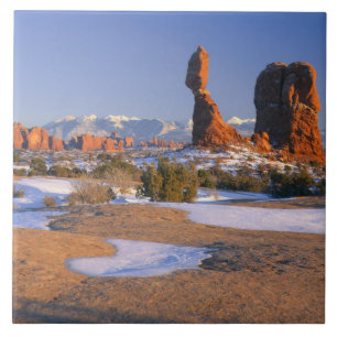 Carreau PARC NATIONAL DES ARCHES, UTAH. États-Unis. Balanc