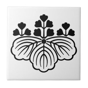 Carreau paulownia ombragée avec 5-3 fleurs