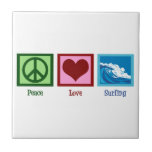 Carreau Peace Love Surfing<br><div class="desc">Un signe de paix,  un coeur,  et le beau surf océanique. Un grand cadeau pour un surfeur.</div>