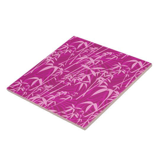 Carreau Pelouse de bambou rose sur motif magenta (Côté)
