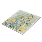 Carreau "Peter Rabbit mange une carotte" par Beatrix Potte (Côté)