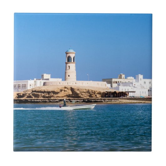 Carreau Phare de Sur avec bateau de pêche - Sur, Oman (Devant)