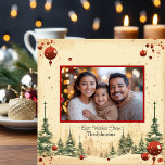 Carreau Photo famille Noël<br><div class="desc">Donnez à un aimé le cadeau de toujours avec ce beau carreau en céramique avec un arrière - plan d'hiver pittoresque rouge, vert et crème et ajoutez votre propre photo et texte au design</div>