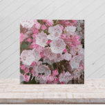 Carreau Pink Mountain Laurel Carrelage en céramique<br><div class="desc">Carrelage en céramique avec photo de fleurs roses de laurier de montagne,  communément appelé Spoonwood. Un joli design floral ! Sélectionnez votre taille de tuile. Fais un joli trivet de cuisine !</div>