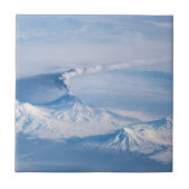 Carreau Plume Émanant Du Volcan Kliuchevskoi. (Devant)