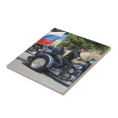 Carreau Poutine monte un tricycle ! (Côté)