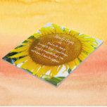 Carreau Prière de sérénité Fleur de tournesol jaune Floral<br><div class="desc">Carrelage en céramique avec l'image d'une floraison jaune et brillante de tournesol ainsi que les mots inspirants de la prière de sérénité imprimé en blanc,  stylisé. Un joli design floral ! Sélectionnez votre taille de tuile. Fait un cadeau réfléchi pour la famille et les amis!</div>