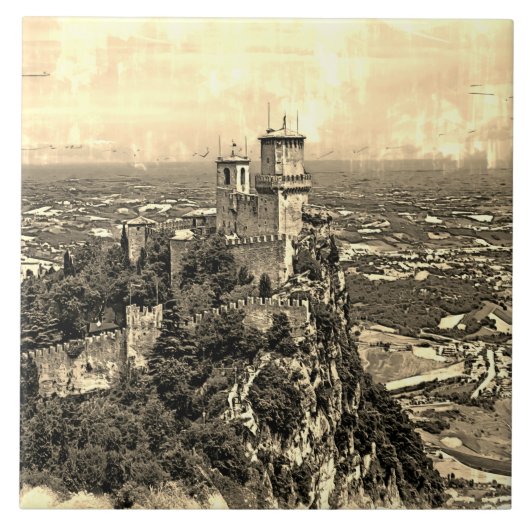 Carreau Prima Torre Guaita. République Saint-Marin. (Devant)