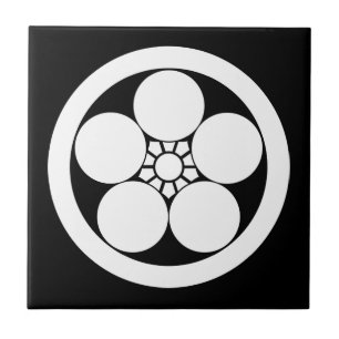 Carreau Prunier umebachi de style dans un cercle