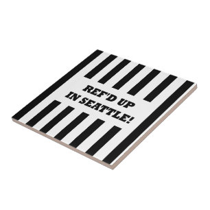 Carreau Ref'd Up à Seattle avec des arbitres de remplaceme