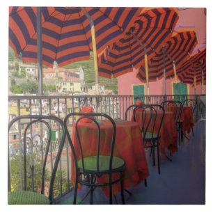 Carreau Restaurant dans la ville en pente de Vernazza, Cin