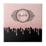Carreau Rose noir fille Parties scintillant d'or  Monogram<br><div class="desc">Une parties scintillant en or noir et rose perce la céramique avec un élégant monogramme de défilement. Personnalisez-le pour vous-même ou pour un cadeau ! Conçu pour vous par Blackberry Boulevard.</div>