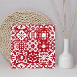 Carreau Rouge moderne et blanc mexicain portugais<br><div class="desc">Améliorez votre maison grâce à notre Carrelage en céramique mexicaine moderne rouge & blanc. Ce magnifique carrelage présente un design contemporain qui marie harmonieusement le rouge audacieux et le blanc immaculé, puisant son inspiration dans l'art mexicain et portugais traditionnel. Idéal pour les cuisines, les salles de bains ou comme accents...</div>