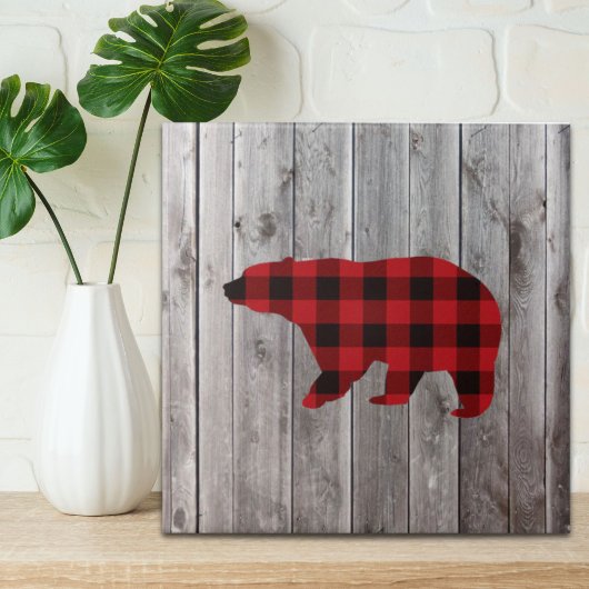 Carreau ruodland barn wood red buffalo plaid bear
