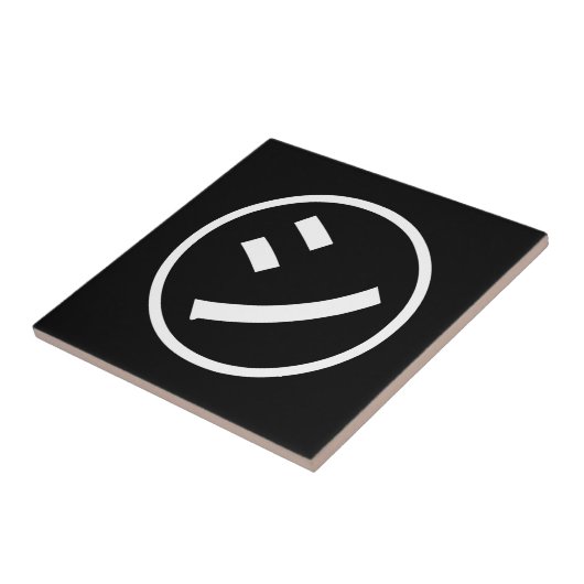 Carreau ㋛ Shi Kana Katakana Smiling Emoji / Emoticon (Côté)