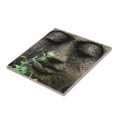 Carreau Statue de jardin en pierre avec fleurs (Côté)