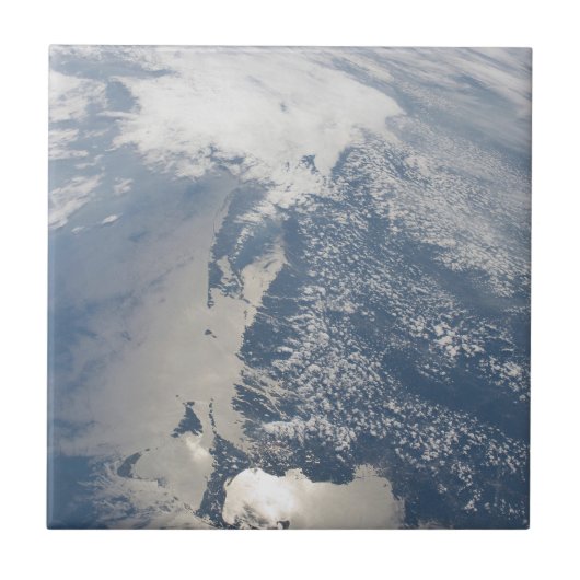 Carreau Sunglint Sur La Côte Du Massachusetts. (Devant)