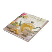 Carreau Thé d'après-midi chaud avec les citrons frais (Côté)