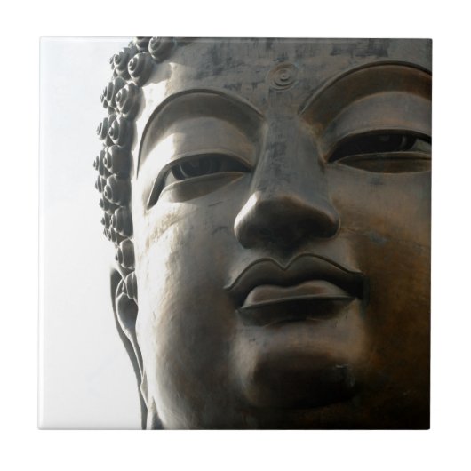 Carreau Tian Tan Bouddha Face gros plan (Devant)