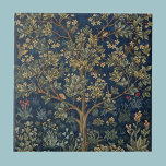 Carreau Tree of Life<br><div class="desc">Arbre de vie de William Morris. L'"Arbre de Vie" est l'une des oeuvres les plus connues de William Morris. Vous pouvez facilement voir son attention aux détails dans cette merveilleuse tapisserie, dont le sens symbolique, selon l'histoire biblique d'Adam et Eve, est la vie éternelle ou l'immortalité. William Morris (24 mars...</div>