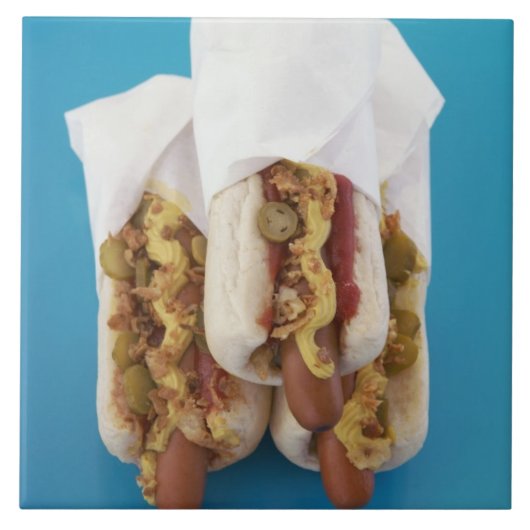 Carreau Trois hot-dogs en petits pains (Devant)