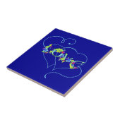 Carreau Tuile bleue de coeurs et de fleurs d'amour (Côté)