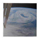 Carreau Un Système De Faible Pression Mi-Atlantique. (Devant)