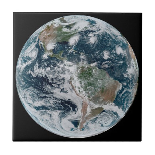 Carreau Une Chaîne Perdue De Cyclones Tropicaux (Devant)